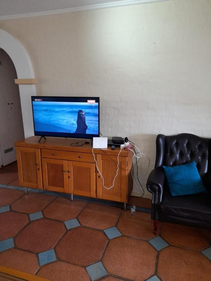 Appartamento 19 Montego Bay Caribbean Estate Port Edward Esterno foto