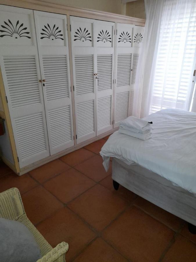 Appartamento 19 Montego Bay Caribbean Estate Port Edward Esterno foto