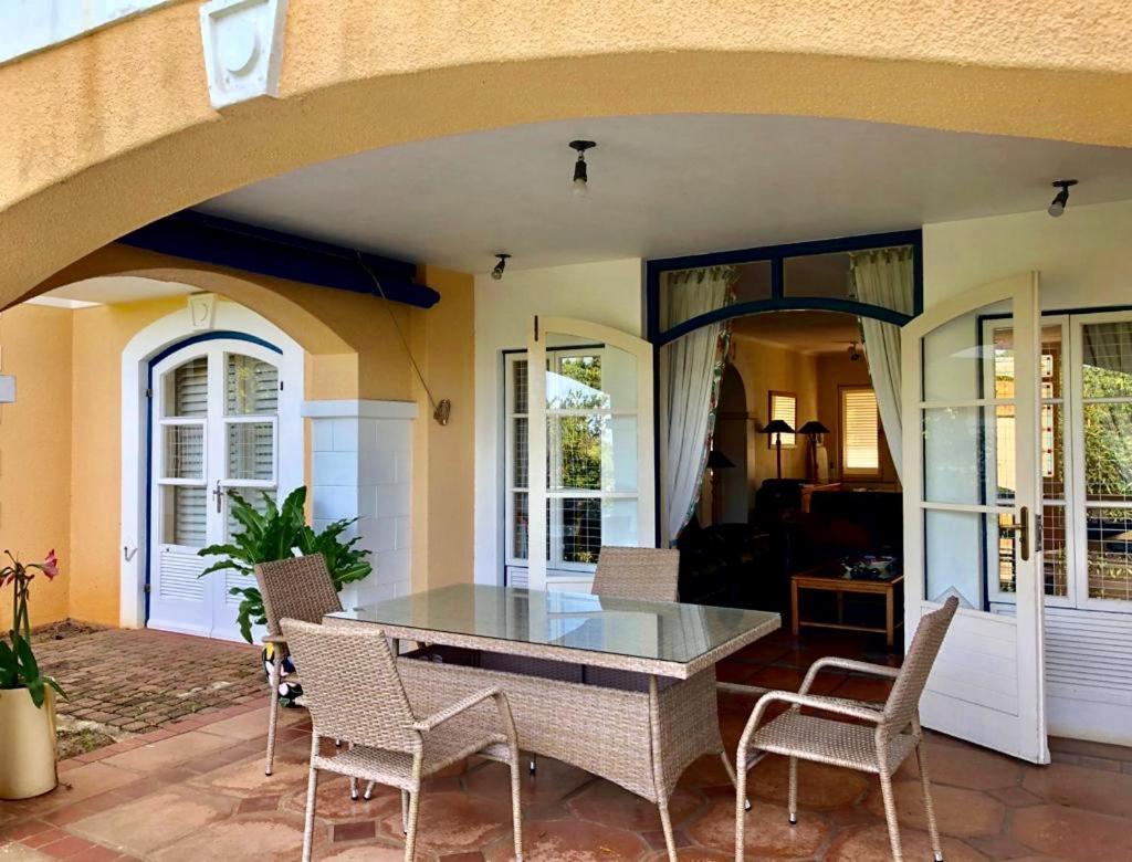 Appartamento 19 Montego Bay Caribbean Estate Port Edward Esterno foto